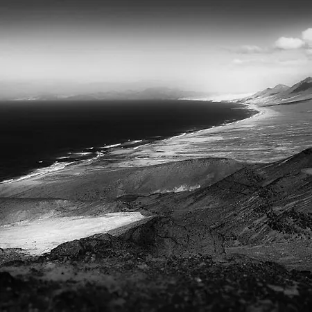 Villa La Atalaya Del Guirre *